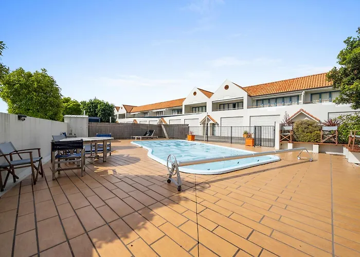 Unit 8 Waterfront Holiday Home